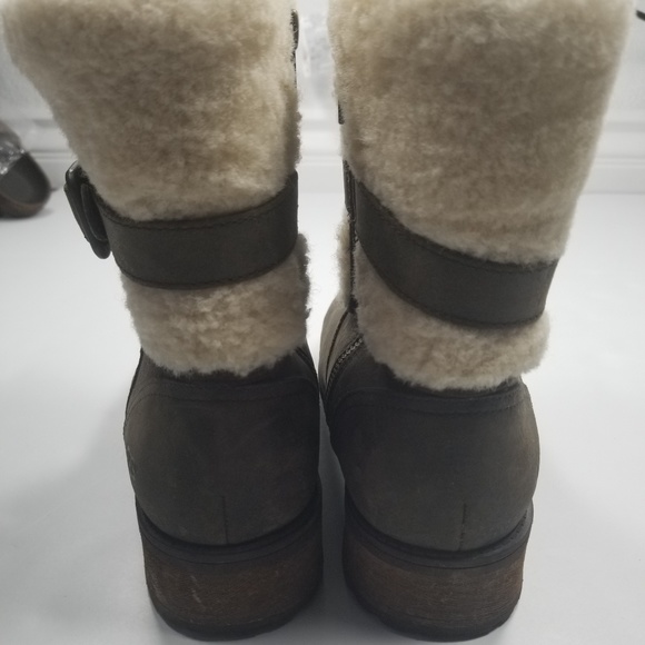 Ugg Australia Blayre ll Buckle Sheepskin Boots 8 - Picture 5 of 8